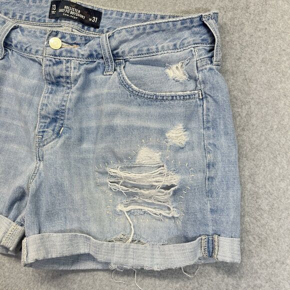 Hollister Easy Fit Boyshort Shorts Women’s 31 Low Rise Light Wash Button Fly - Picture 3 of 15